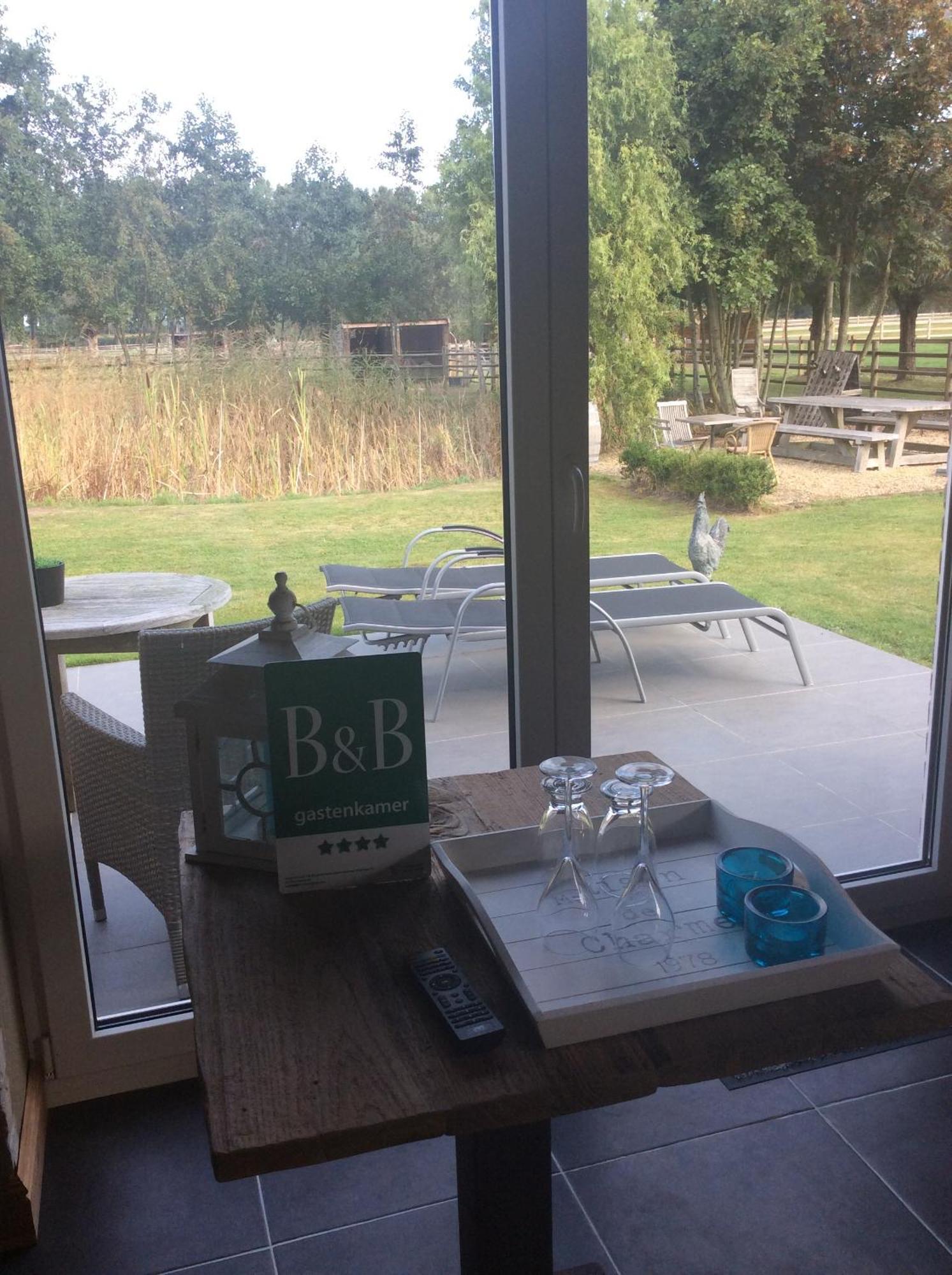 B&B Quarterhouse Moerkerke Eksteriør bilde